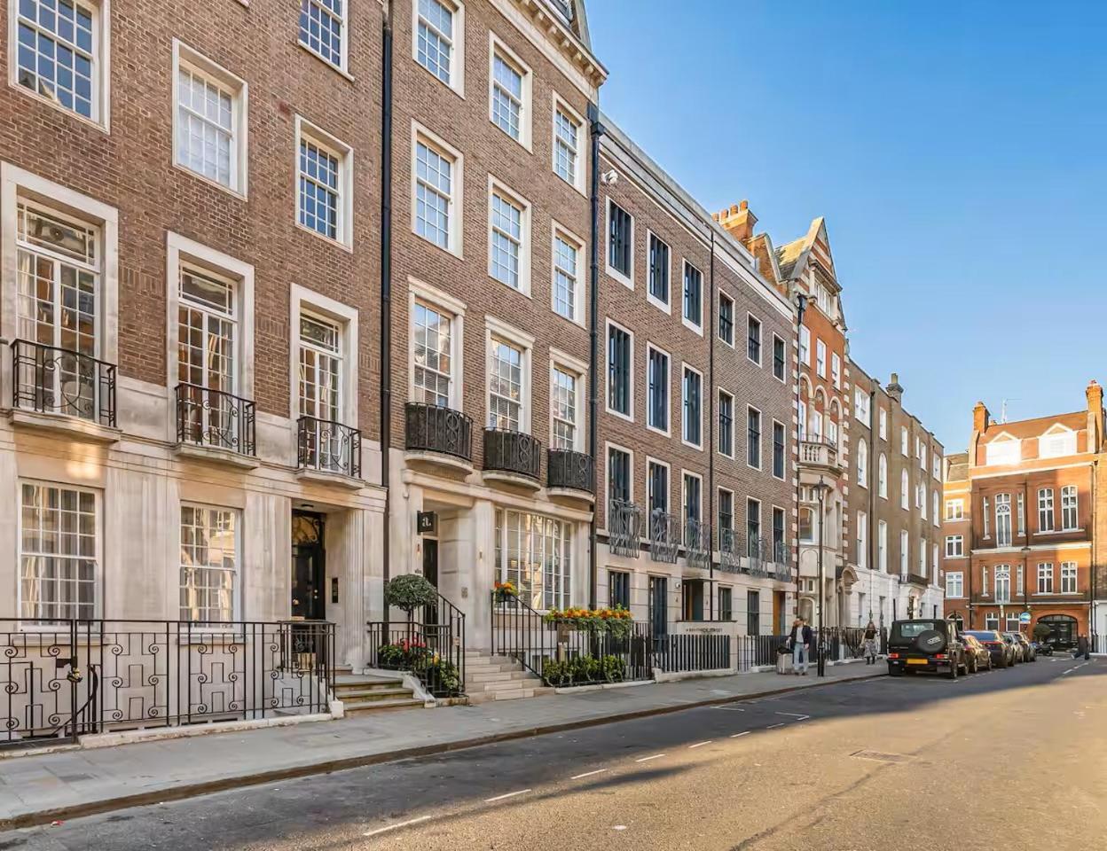 Pass The Keys Large And Elegant Marylebone London